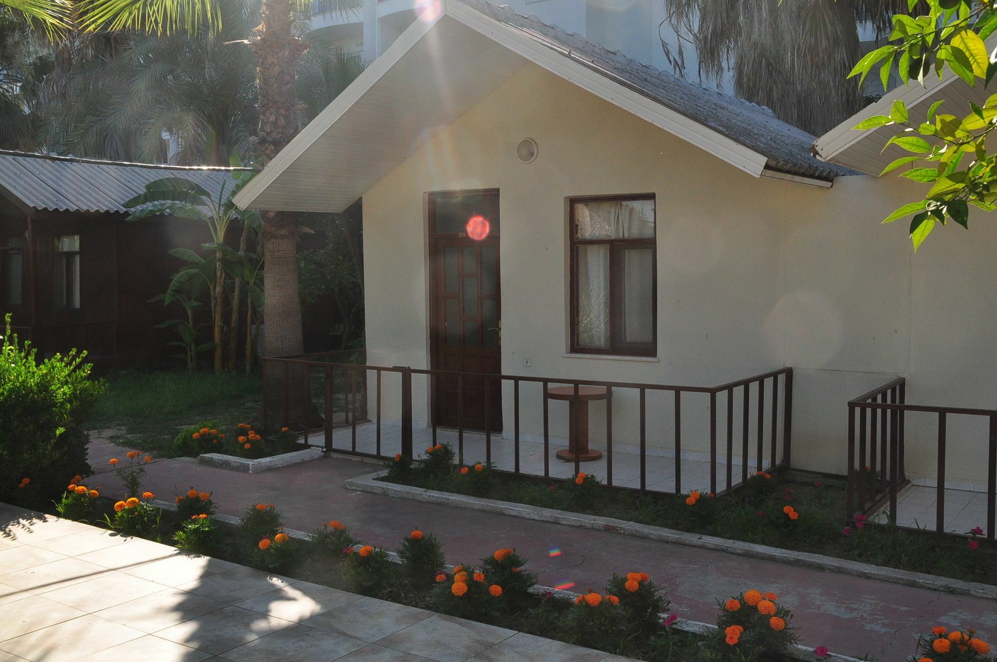 Dream Park Bungalow Titreyengol Экстерьер фото